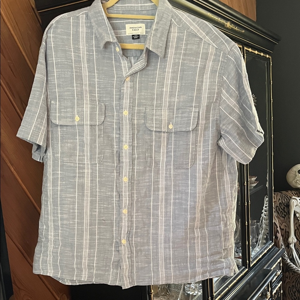 American Eagle  blue linen shirt